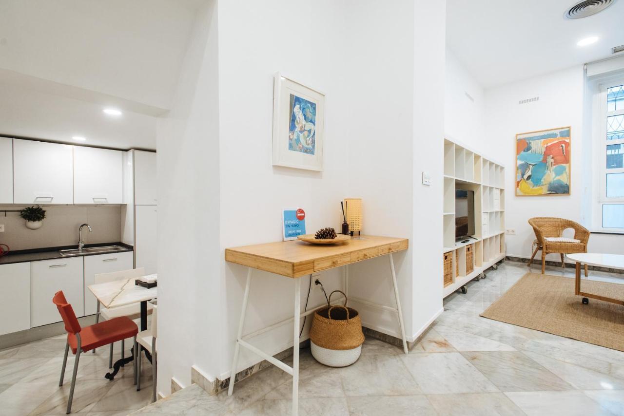 Apartamento Cerca De La Catedral Registro Vut 00617 Sevilla Exterior foto